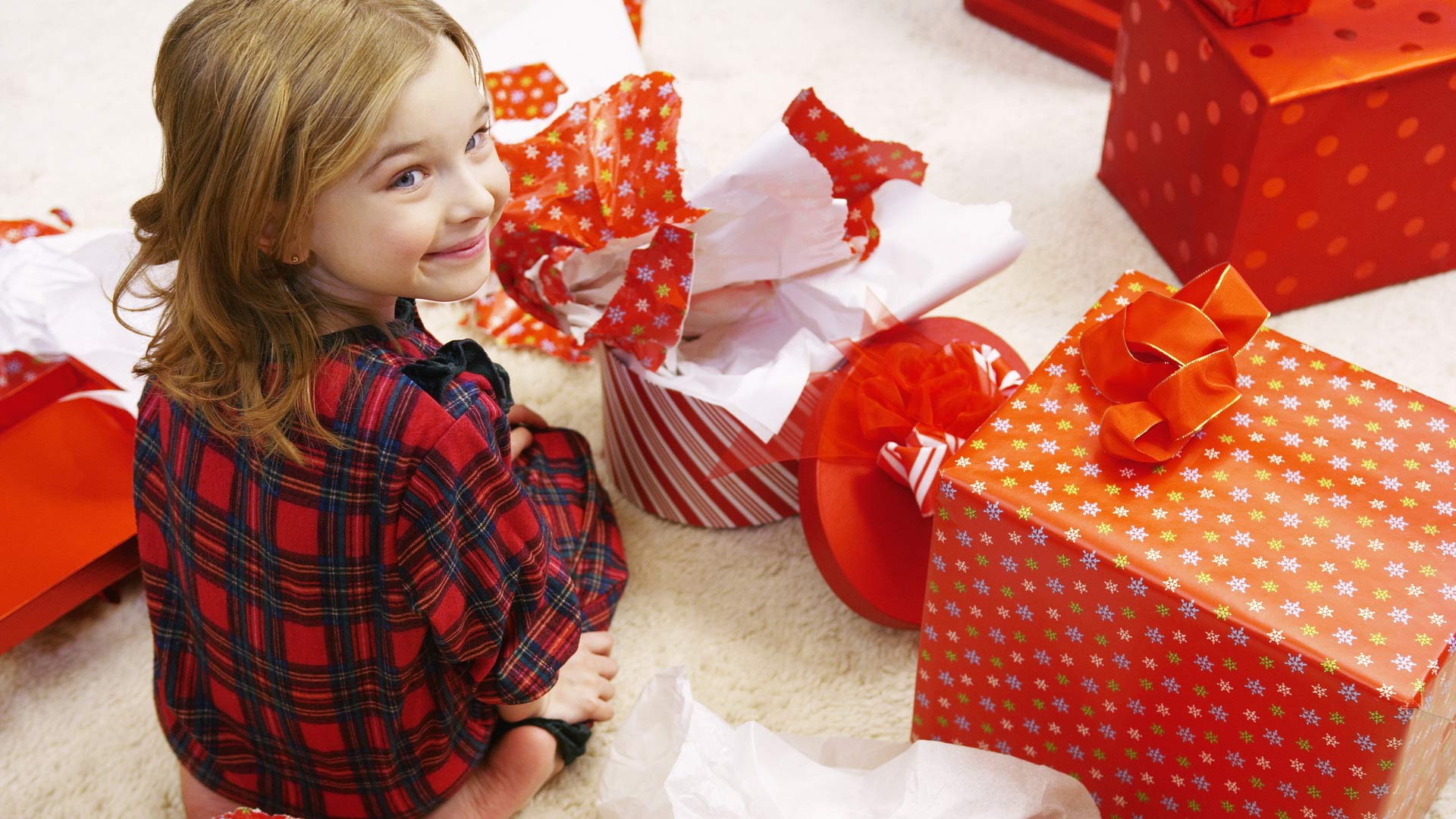 Что подарить девочке на 5 лет - топ идей подарков