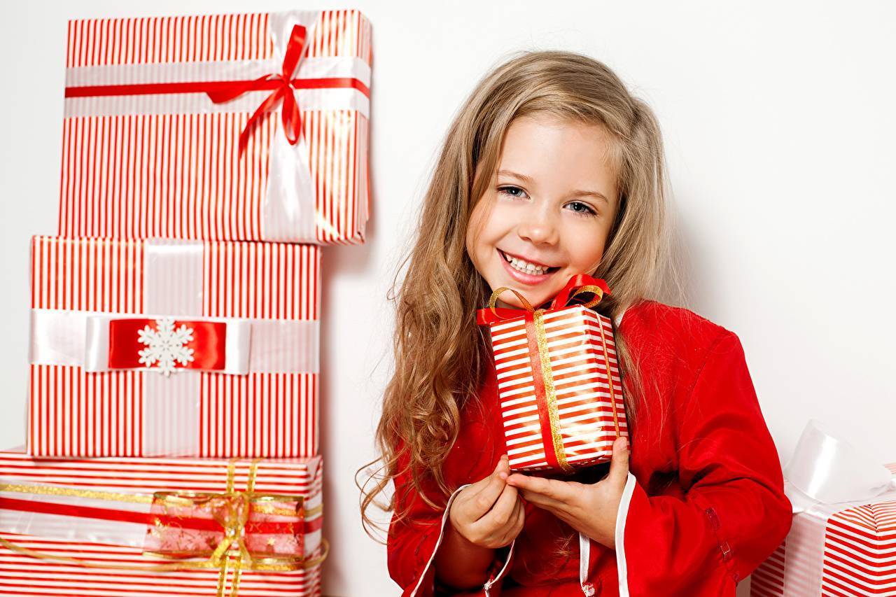 Что подарить на 14 лет девочке на день рождения: список подарков