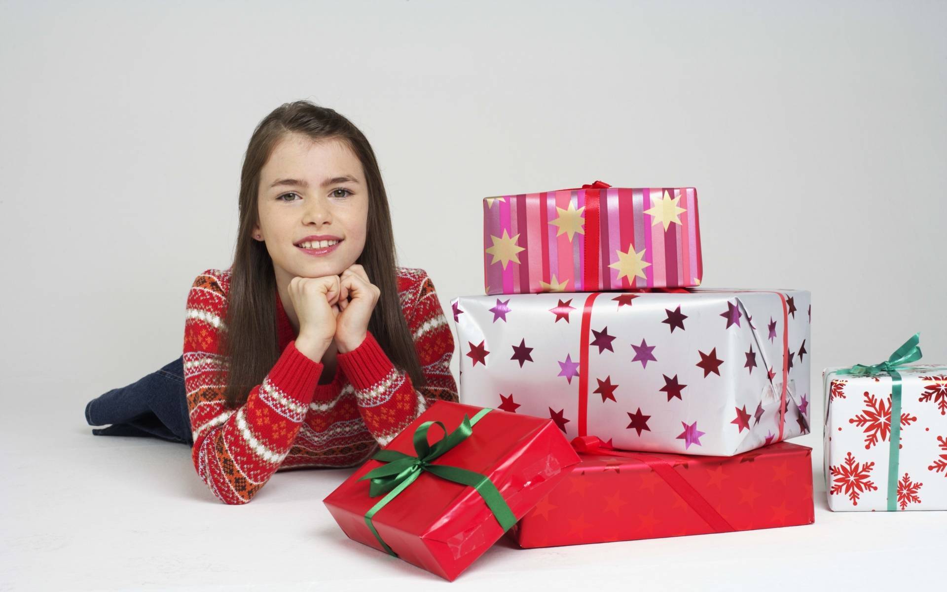 Что подарить девочке на 14 лет на день рождения? :: syl.ru