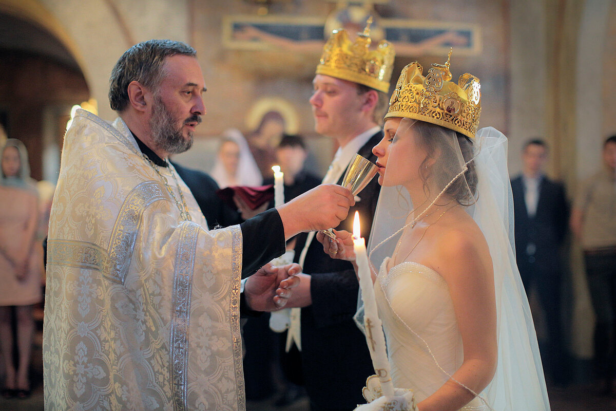 Венчание православие. Венчание в православной церкви. Современное венчание. Таинство брака в православии. Венчание брака.