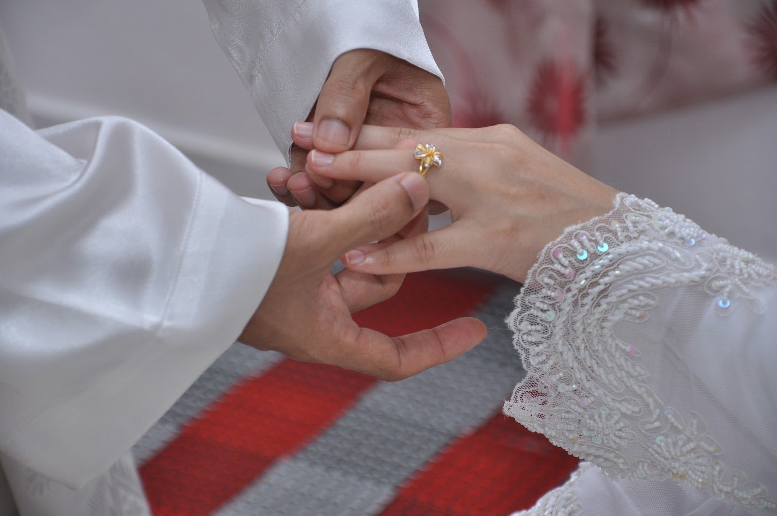 Что такое помолвка и зачем она нужна – все о помолвке в россии