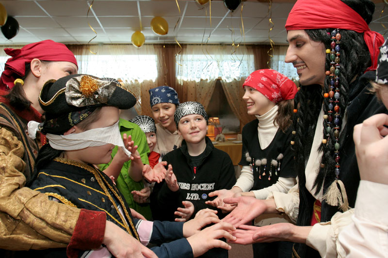 Все на абордаж! несколько ярких идей для веселого пиратского праздника