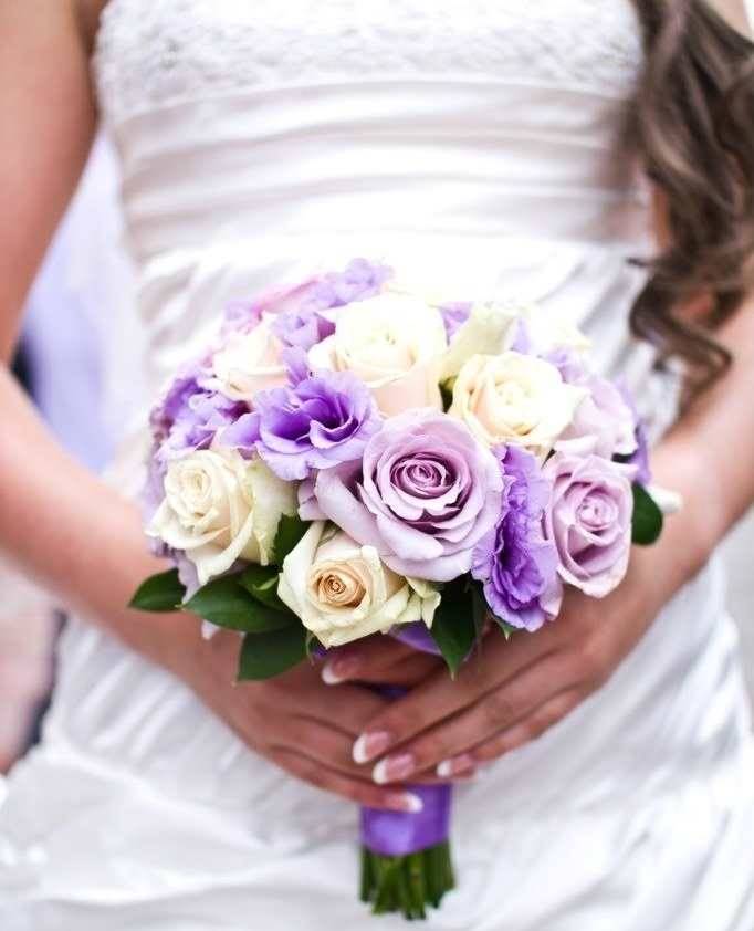 Сиреневый букет невесты: какие цветы выбрать