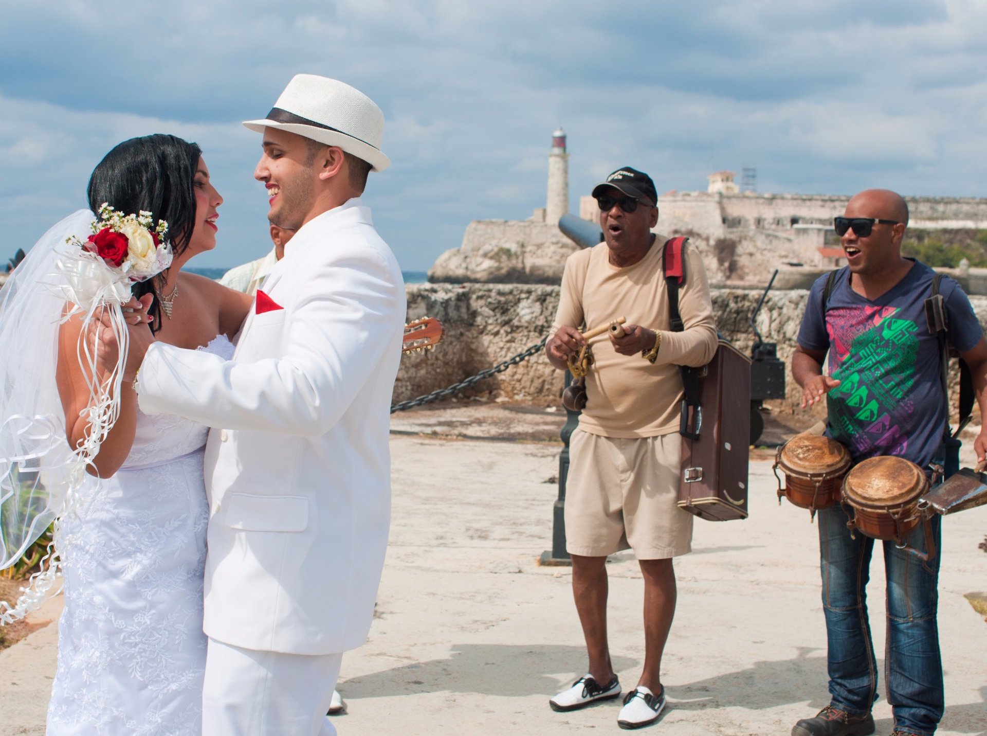 Свадебная церемония на кубе - выбор места проведения, стоимость официального и символического бракосочетания, фото и видео