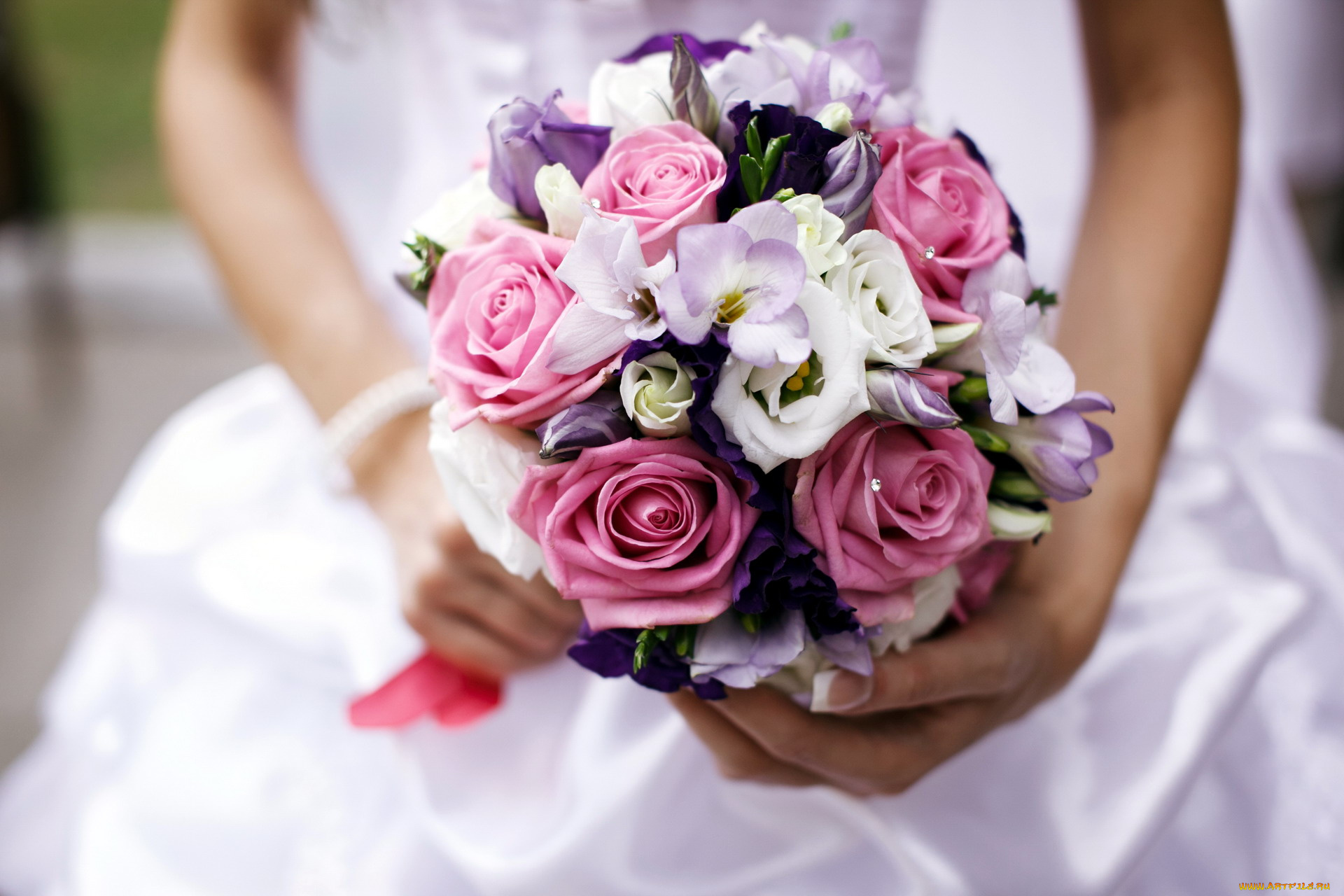 ? свадебный букет невесты ? из красных роз - фото 2019